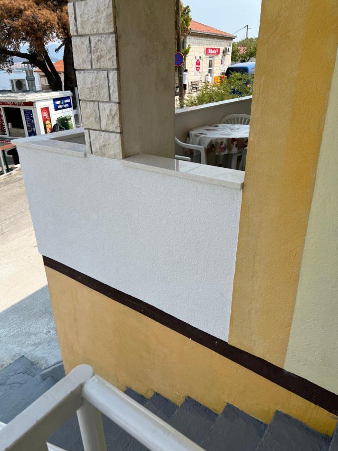 Apartment Vujcic Donji Okrug  외부 사진